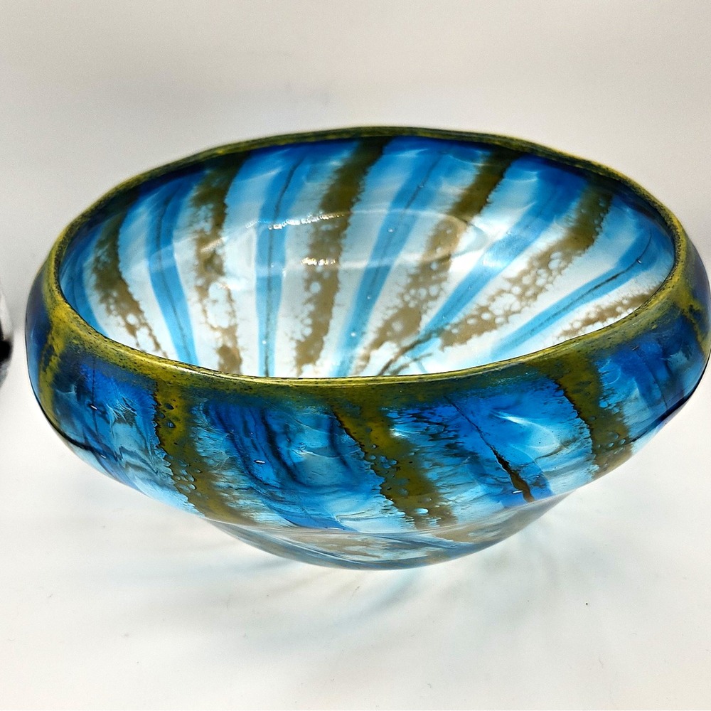 Bob Rynearson Ryno Glass Hand Blown Art Glass Centerpiece Bowl Signed 2004 8"